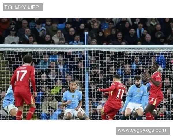 曼城友谊赛狂胜里昂五球大捷引发转会风波与球迷热议