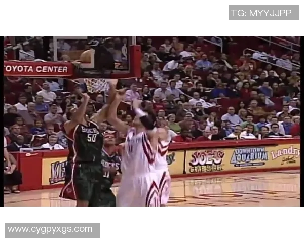 姚明在NBA赛场的传奇对决与巅峰时刻回顾 姚明在NBA赛场的传奇对决与巅峰时刻回顾