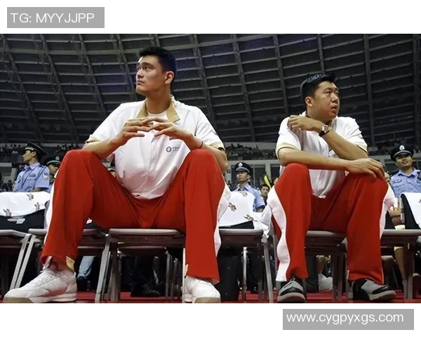 战神与姚明的巅峰对决谁能在篮球场上书写传奇篇章 战神与姚明的巅峰对决谁能在篮球场上书写传奇篇章