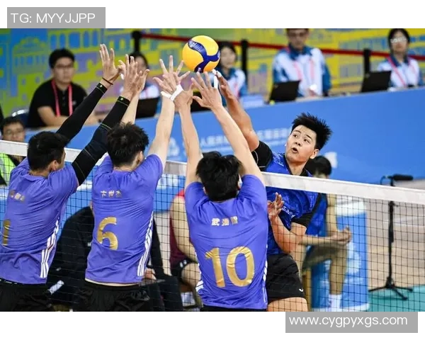 赛后分析:上海排球队与杭州排球队实力对比及比赛亮点回顾 赛后分析:上海排球队与杭州排球队实力对比及比赛亮点回顾