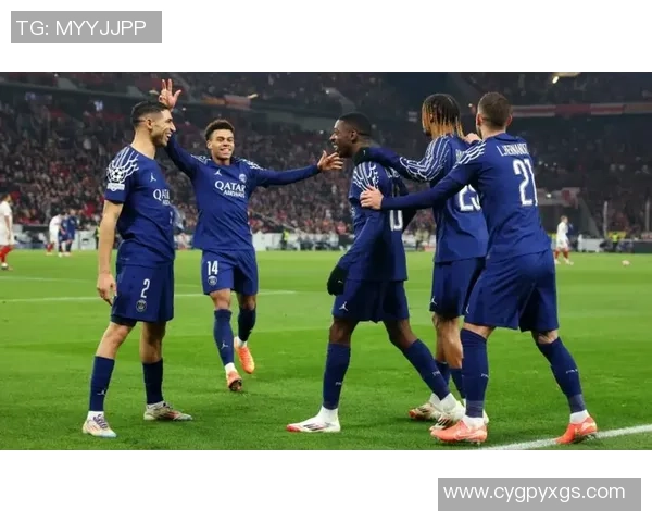 足总杯精彩对决巴黎圣日耳曼大胜AC米兰点球大战引燃全场激情